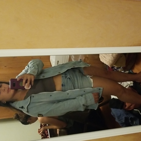 Vintage Jean Jacket - Picture 6 of 8